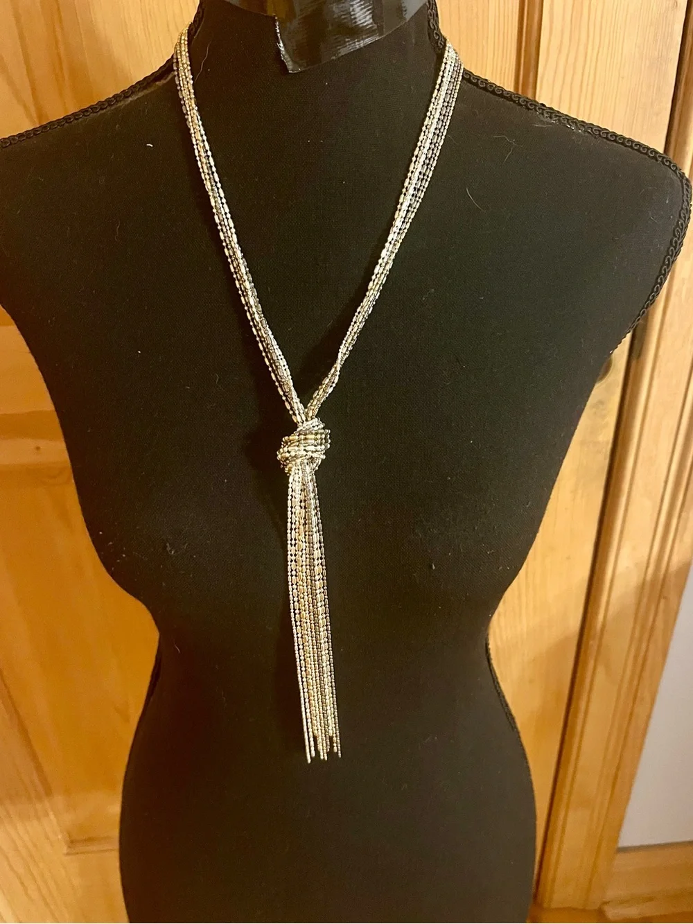 Modern Silver Multi Strand Fluid Chain Lariat Necklace Statement Knot Tassel Fri